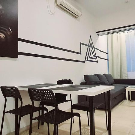 Nice Apartments On Ben Yehuda Str Tel Aviv Exterior photo