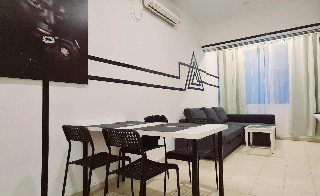 Nice Apartments On Ben Yehuda Str Tel Aviv Exterior photo