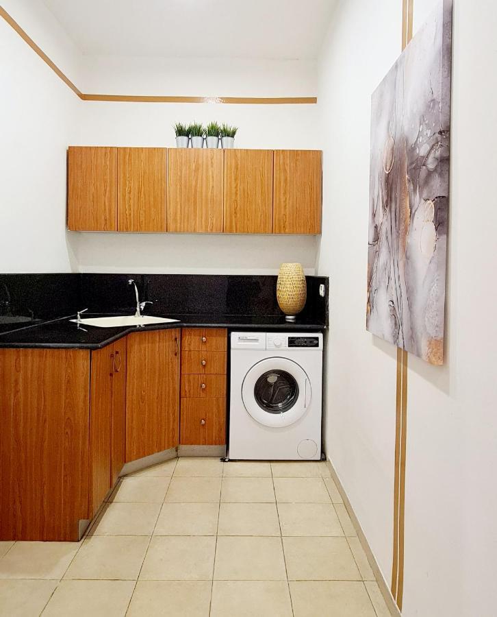 Nice Apartments On Ben Yehuda Str Tel Aviv Exterior photo