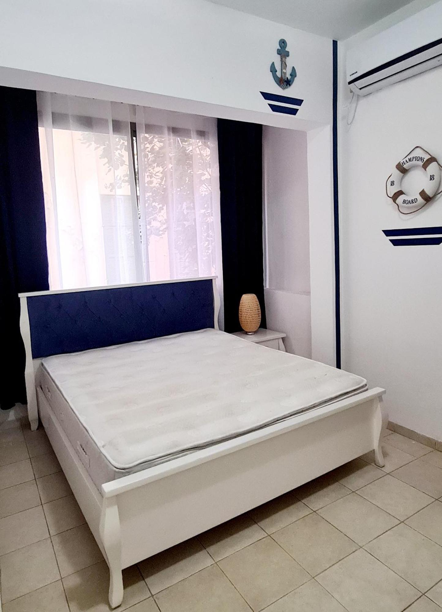 Nice Apartments On Ben Yehuda Str Tel Aviv Room photo