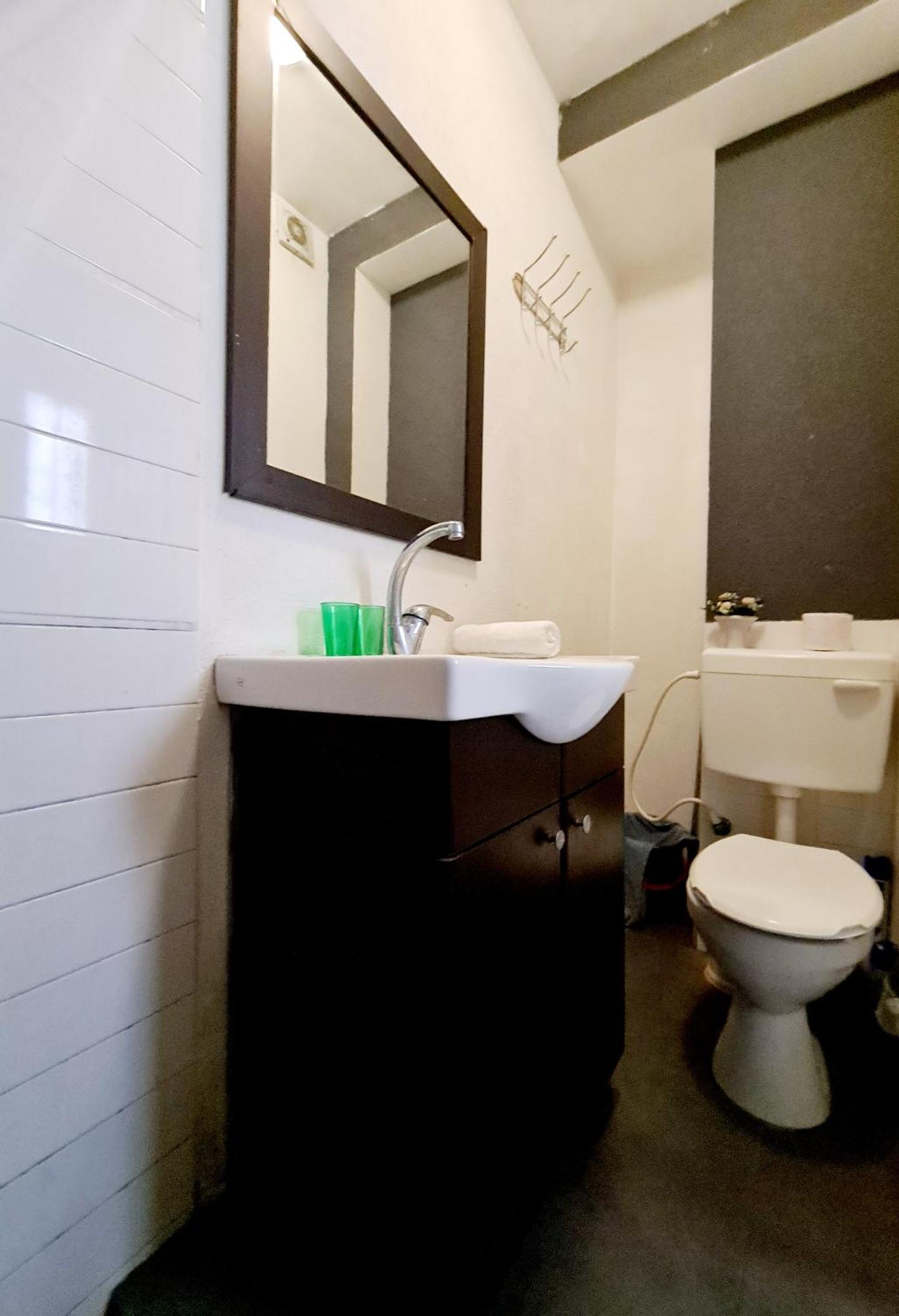 Nice Apartments On Ben Yehuda Str Tel Aviv Room photo