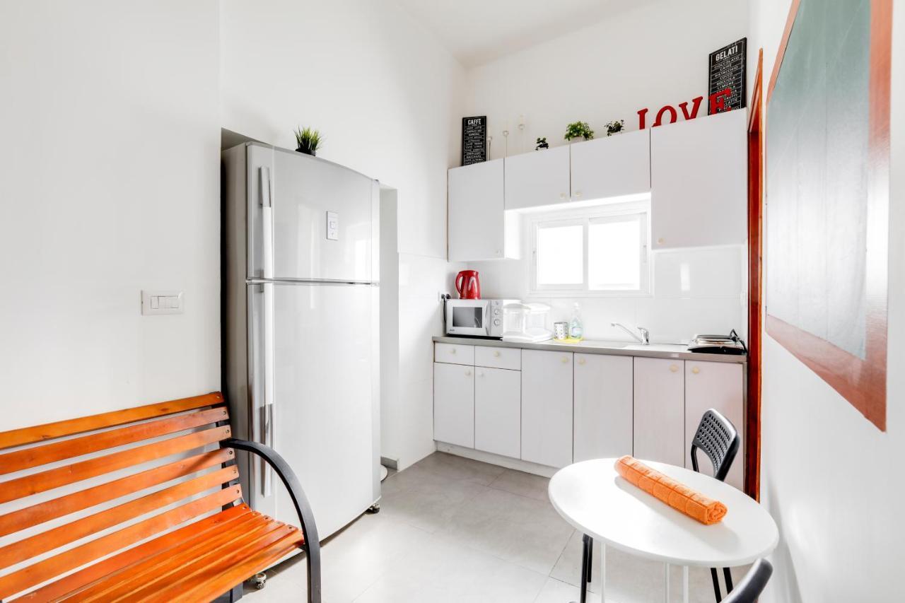 Nice Apartments On Ben Yehuda Str Tel Aviv Exterior photo