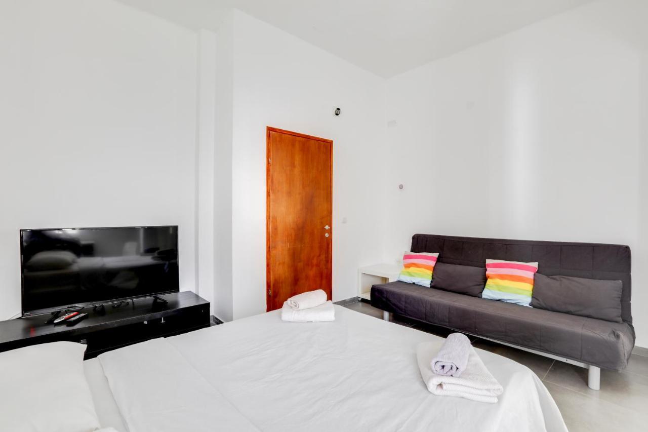 Nice Apartments On Ben Yehuda Str Tel Aviv Exterior photo